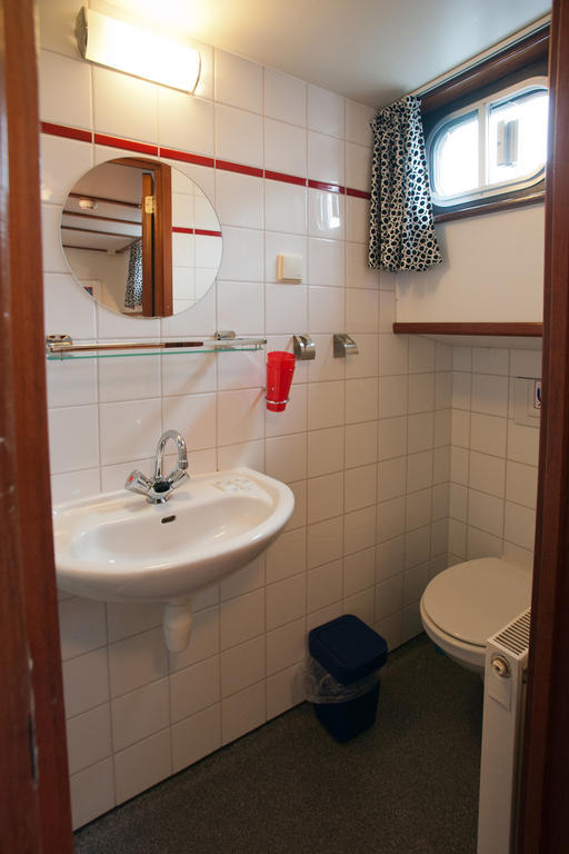Hotelboot Sarah Amsterdam Phòng bức ảnh