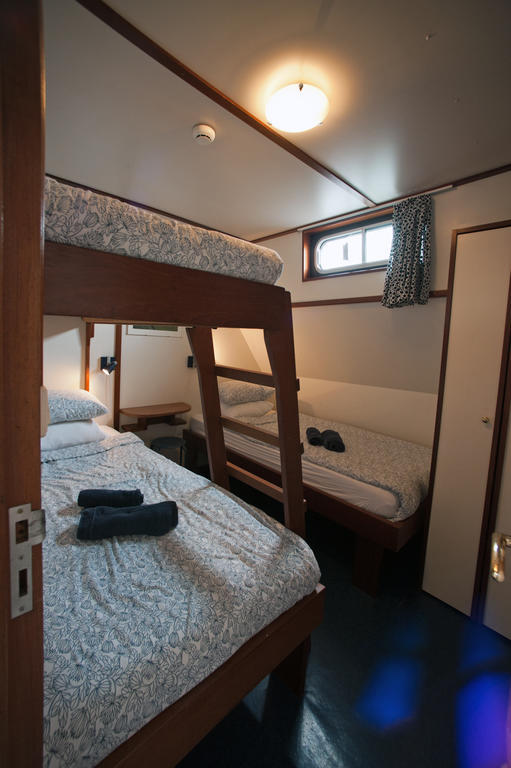Hotelboot Sarah Amsterdam Phòng bức ảnh