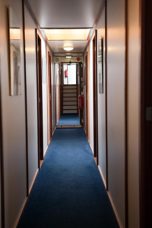 Hotelboot Sarah Amsterdam Phòng bức ảnh